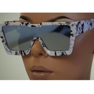 MARBLE SMOKE GLASSES